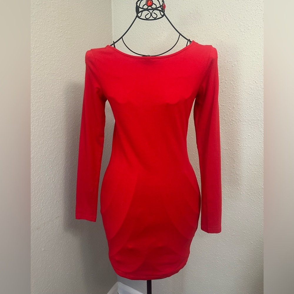 Forever 21 Gold and White Long Sleeve Dress